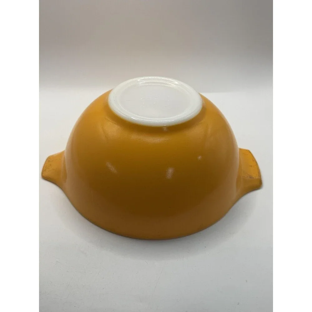 Vintage Pyrex Orange Yellow Cinderella Mixing Bowls 441 442 Set Of 2 USA Glass